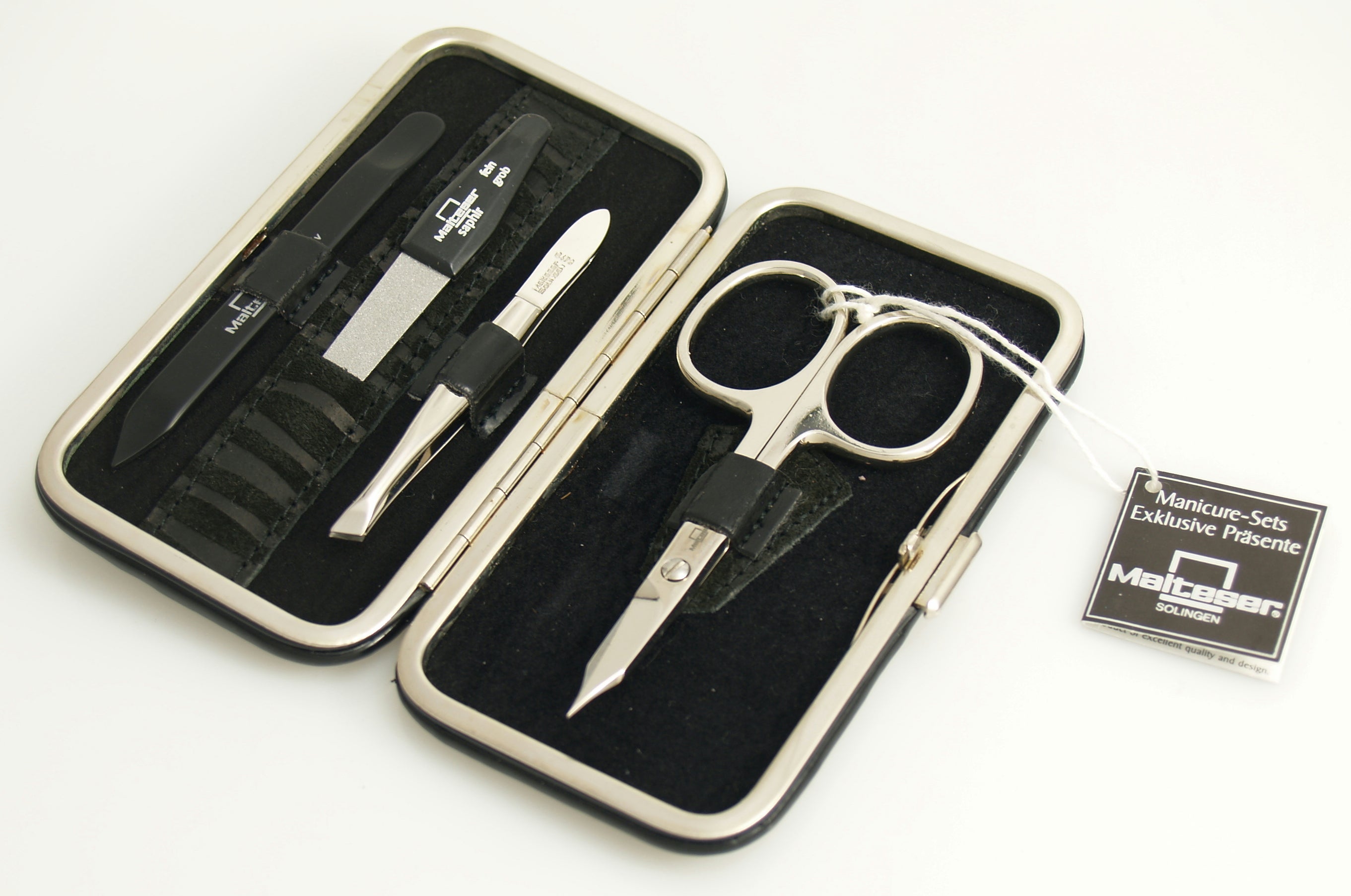 Malteser Manicure-etui 4-delig zwart lak- en fluweelleer 1 Set