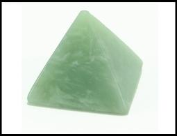 Ruben Robijn Edelsteenpiramide jade 1 Stuks